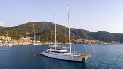 Segelboot Luxury Sailing Yacht Queen Of Ma Bild 2