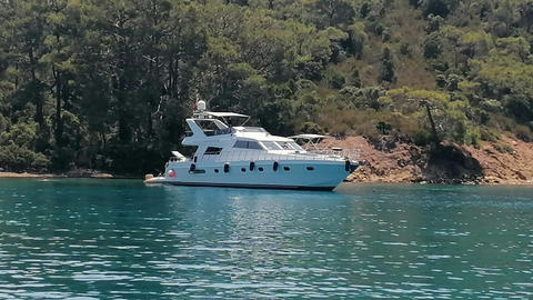 Motorboot Motor Yacht Bild 1